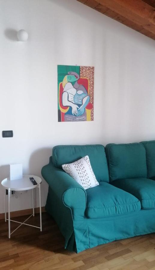 Quadrisfera Apartment Паратико Экстерьер фото