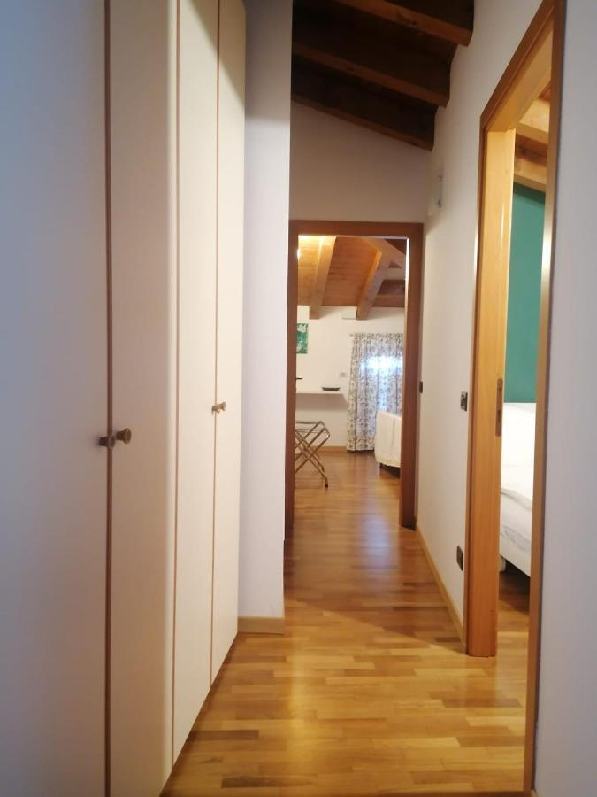 Quadrisfera Apartment Паратико Экстерьер фото