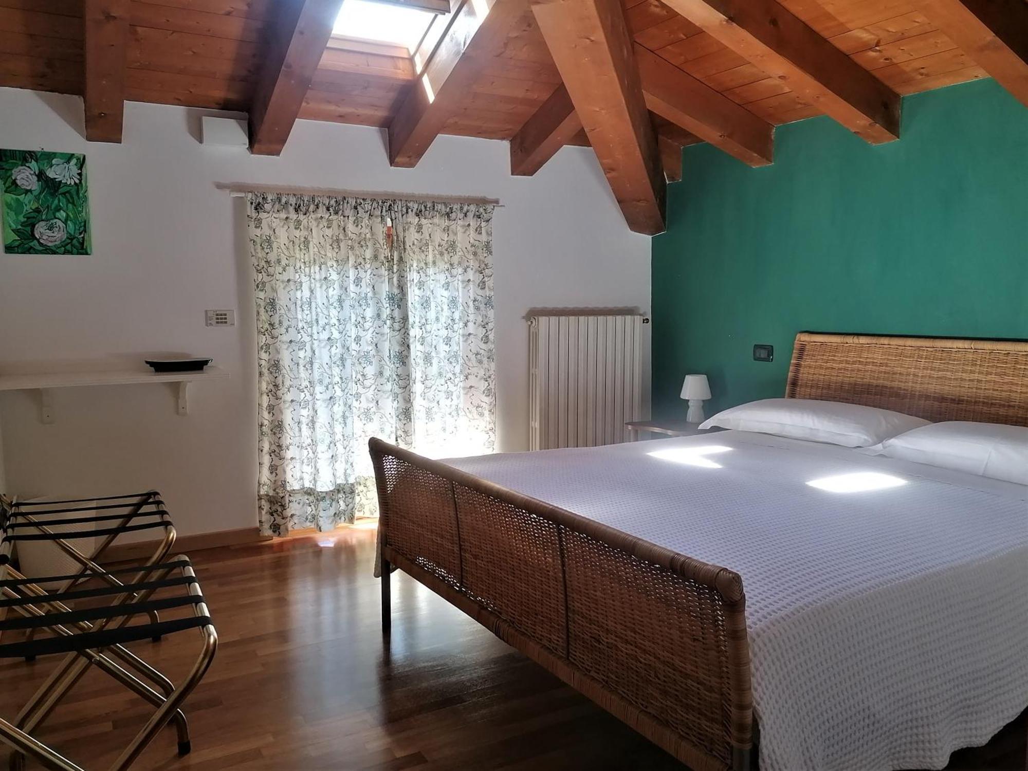 Quadrisfera Apartment Паратико Экстерьер фото