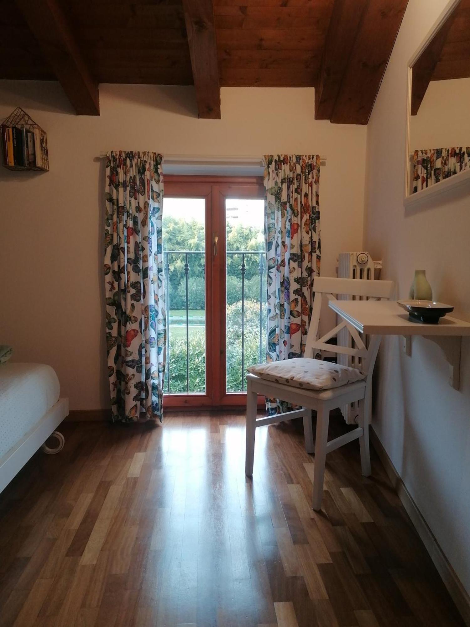 Quadrisfera Apartment Паратико Экстерьер фото