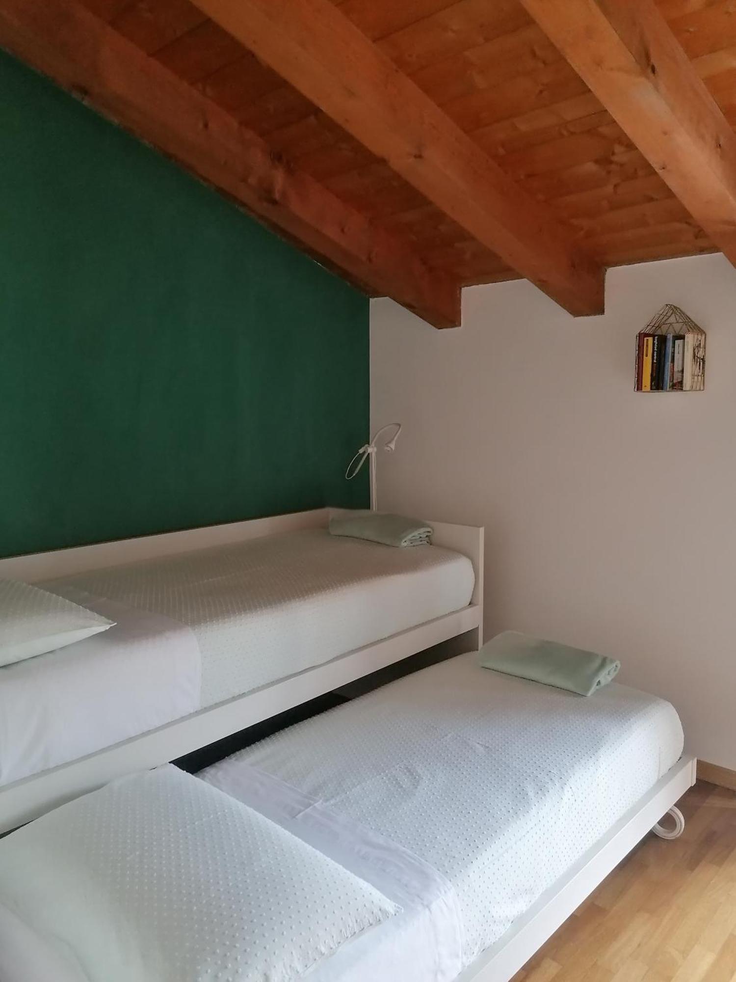 Quadrisfera Apartment Паратико Экстерьер фото